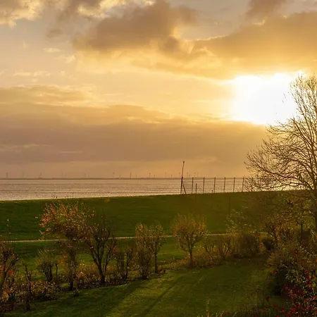 129 Suedstrand Nordsee Wilhelmshaven